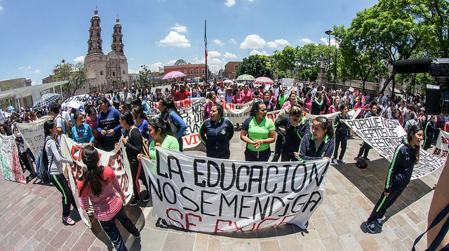 Peña Nieto y Osorio Chong deberán rendir cuentas de acuerdos con la CNTE