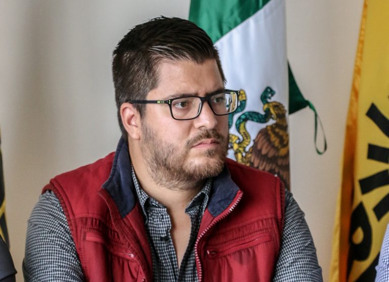 Cobro de cuotas escolares, sólo si es necesario: PRD