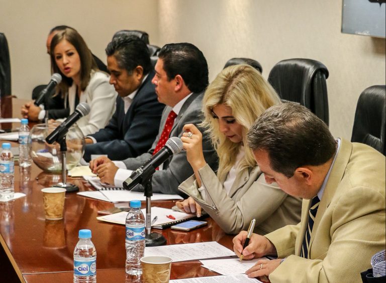 Impugnación de elección de gobernador, tema de debate en la Diputación Permanente