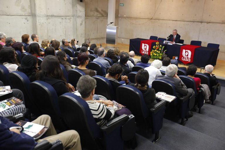 Genealogía e historia permiten comprender las sociedad y sus estructuras