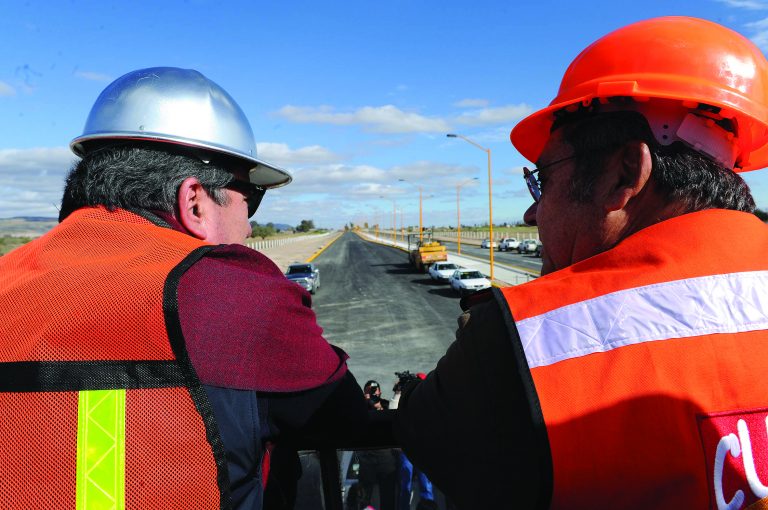 Destaca gobierno estatal crecimiento de la obra pública