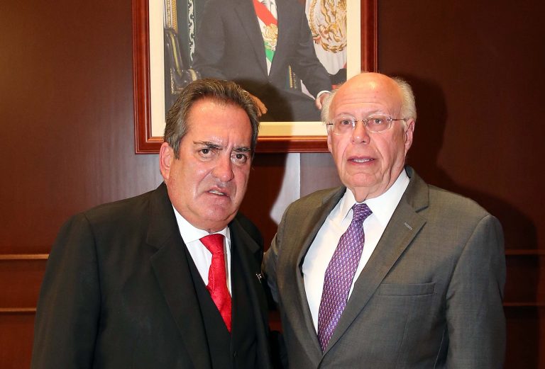 Se reúne Lozano de la Torre con el secretario de Salud, José Ramón Narro Robles