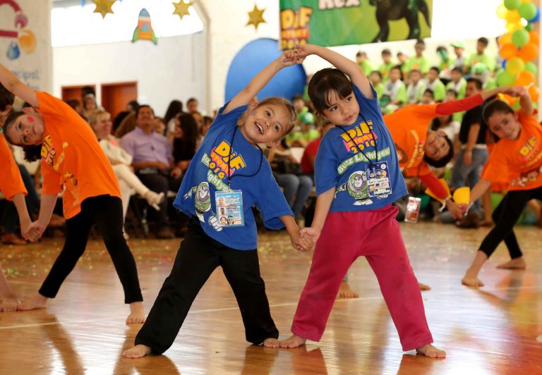 Concluye curso de verano Vacaciones Felices DIF Story 2016