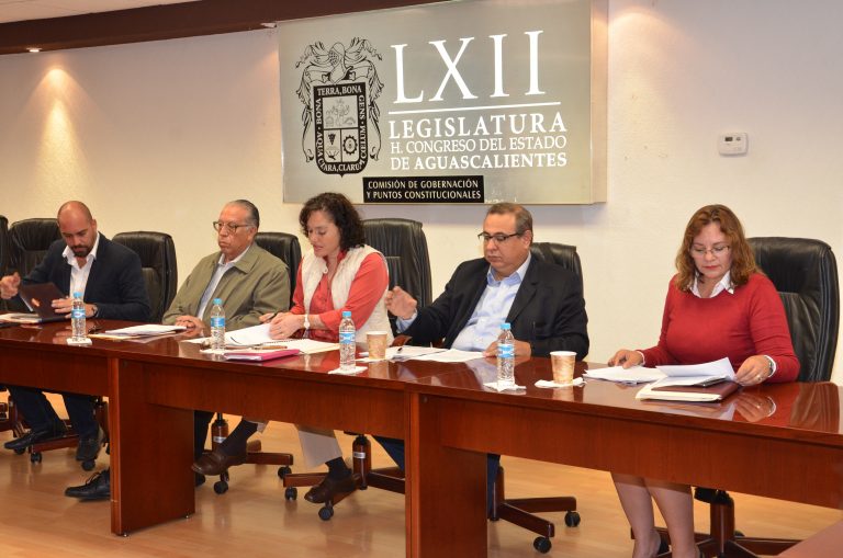 Simplificación del marco regulatorio es responsabilidad del Instituto Estatal de Gestión Empresarial