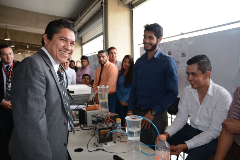 Realizan en la UPA la Expo Mecánica 2016