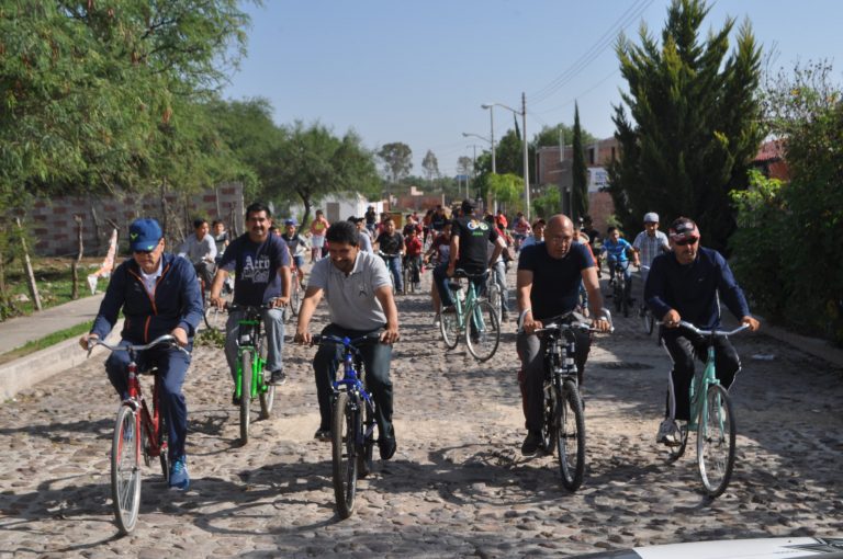 Participan comunidades rurales en el programa RodAndo  con nuestra gente