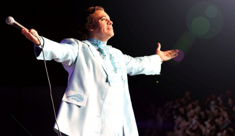 Rendirán homenaje a Juan Gabriel en Bellas Artes