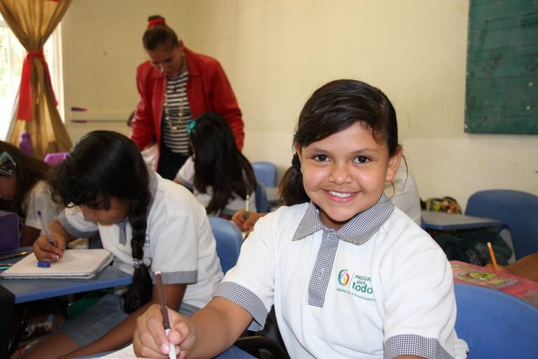 Abren convocatoria para Becas Compensatorias y de Excelencia