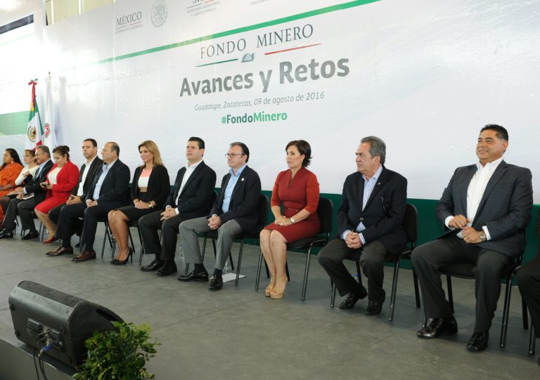 Asiste gobernador al Foro Minero en Zacatecas