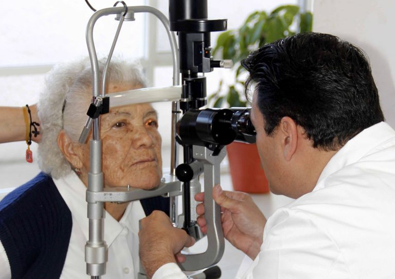 Realiza DIF municipal cruzada de salud en la Delegación Morelos