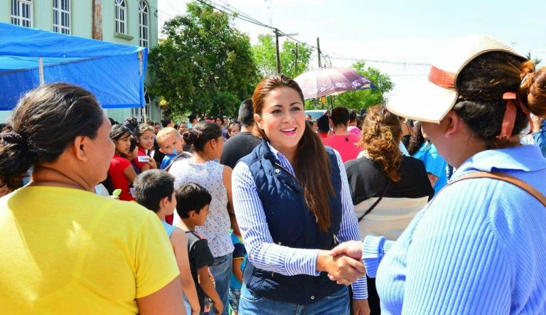 Visita colonias de la ciudad la alcaldesa electa