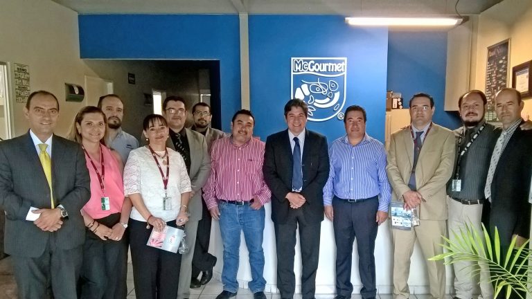 Realiza UPA visitas industriales a empresas