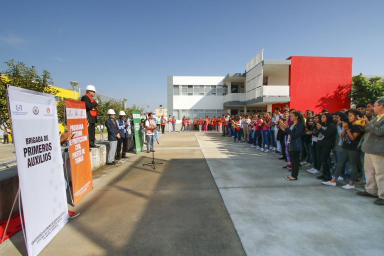 Plantel Oriente del CEM de la UAA realizó simulacro de sismo en tiempo efectivo