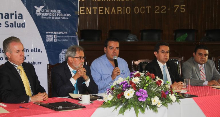 Firman acuerdo en salud y bienestar animal el municipio y el Issea