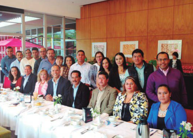 Agradecen maestros apoyo a la educación en Jesús María