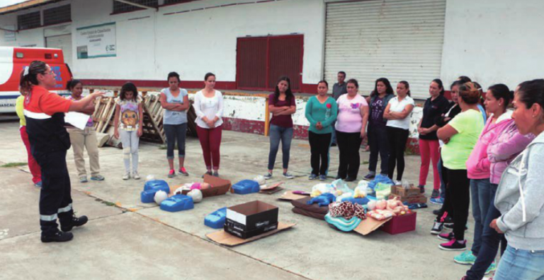 Capacitan a encargadas de Casas de Atención Infantil