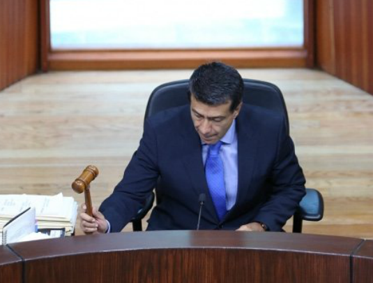 La publicitación por estrados es válida para notificar a los terceros interesados un medio de impugnación