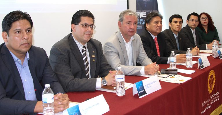 Foro Internacional de Emprendimiento en Alta Tecnología 2016