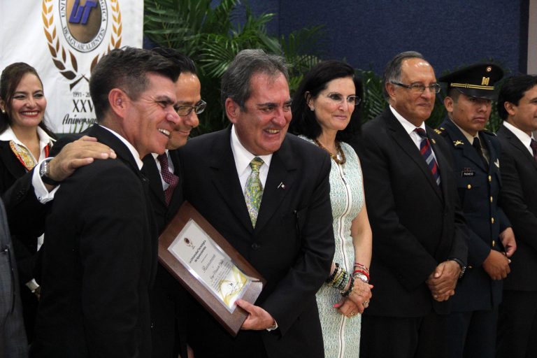 Festejan el XXV Aniversario de la Universidad Tecnológica de Aguascalientes