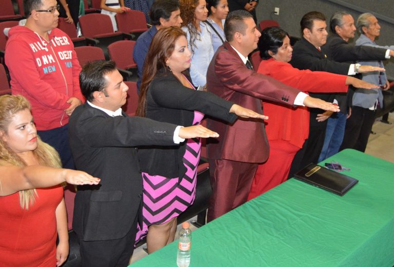 Rinde protesta Asociación Civil Democracia Nueva