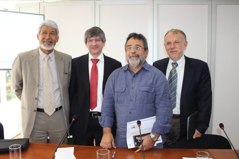 Preocupan a organizaciones científicas los recortes en el presupuesto de 2017