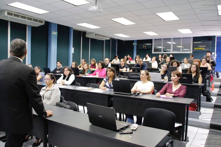 UAA capacita funcionarios para implementar modelo de Control Interno