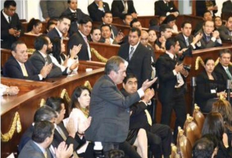 Asistió Carlos Lozano al Cuarto Informe de Mancera