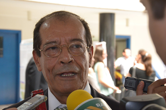 Recorte presupuestal a Conacyt no afectaría programa de apoyo a posgrados