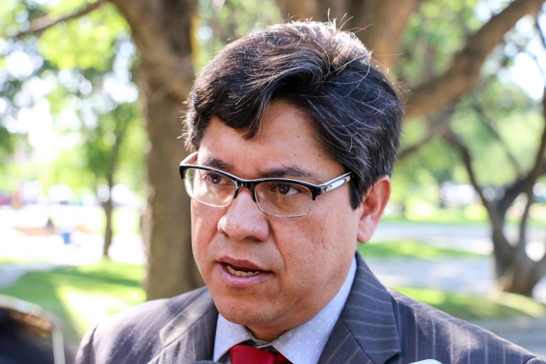 Trabaja la UPA y Cooper Standard para inspirar a los nuevos profesionales de la manufactura