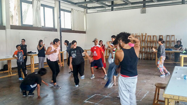 Estamos ante la carencia de un lenguaje que todavía estamos buscando