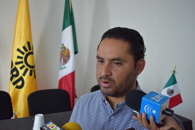 Pide PRD la inhabilitación de José María de la Torre