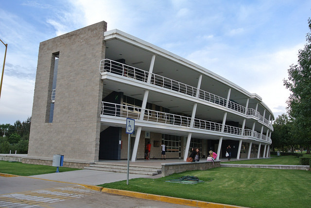 UAA ha recibido a 22 asistentes de francés para mejorar la docencia de idiomas