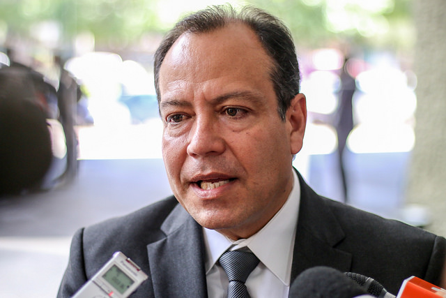 Niegan intrusión de partidos políticos en la renovación de rector de la UAA