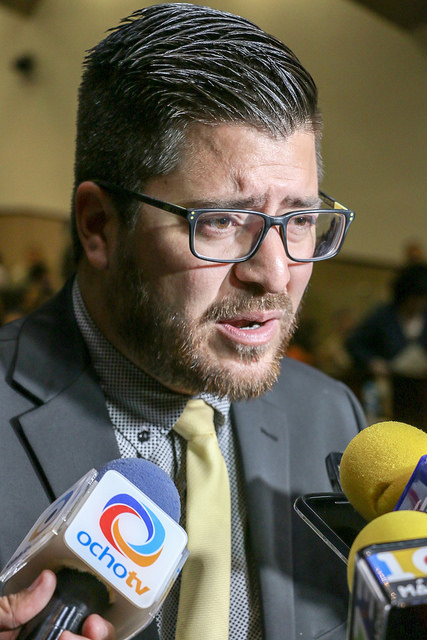 Acusan al PRD de incumplir acuerdos para eliminar el fuero