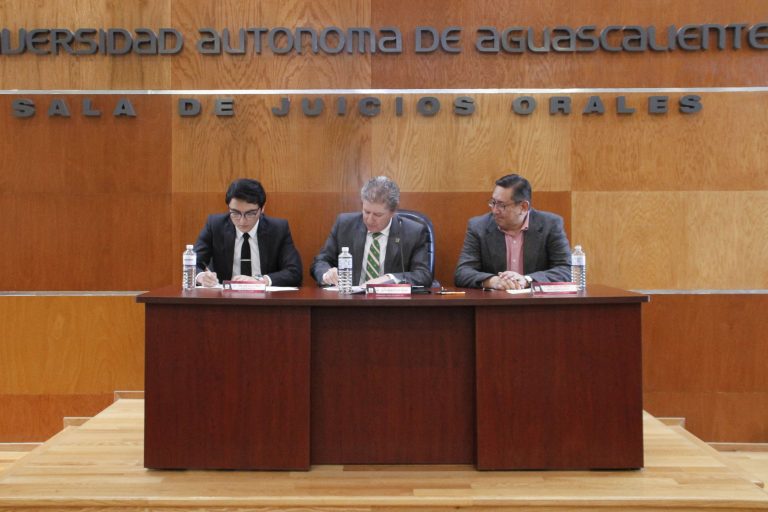 Sacduaa firma convenio con Colegio de Notarios de Aguascalientes