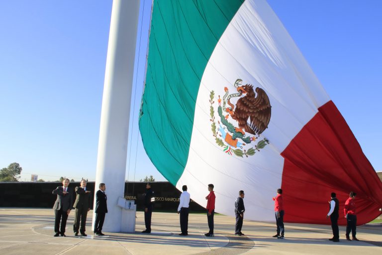 Instituciones de educación superior deben formar a ciudadanos ejemplares