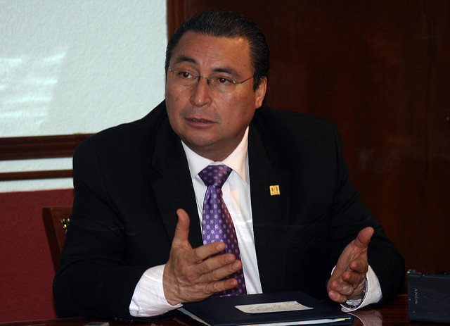 Propondrá Mario Andrade la reducción del sueldo del rector de la UAA