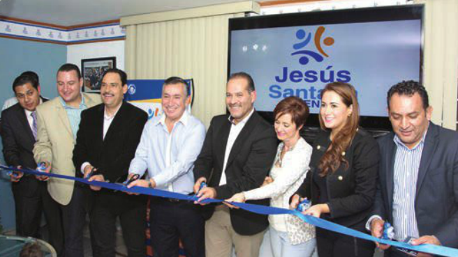 Inauguran casa de gestión del senador  de José de Jesús Santana