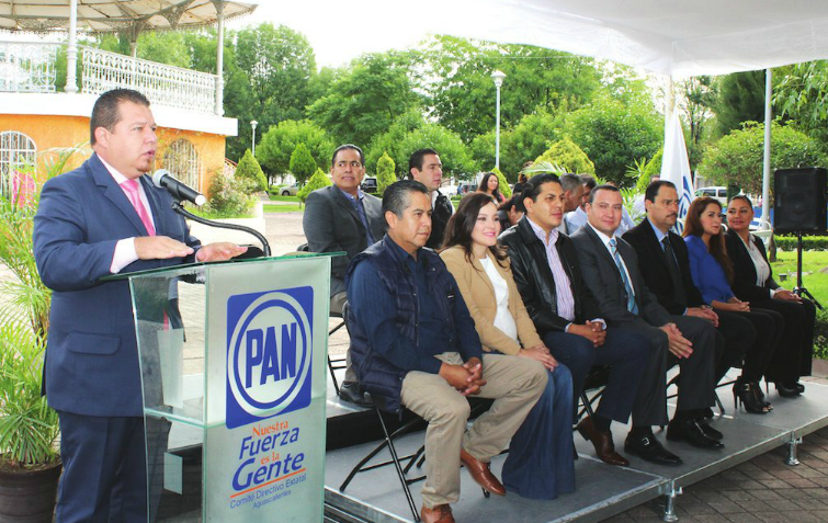Conmemora el PAN el 27 aniversario luctuoso de el Maquío