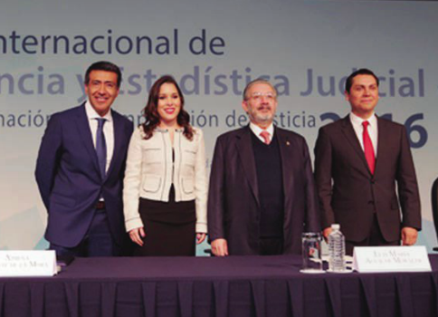 En las democracias contemporáneas, la confianza pública en el juez es esencial para que realice su labor