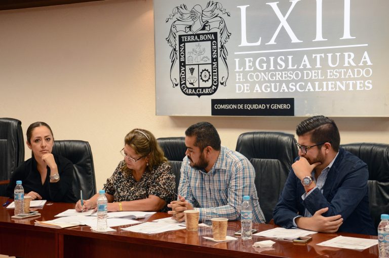 Aprueban diputados dictamen que amplía apoyos para adultos mayores