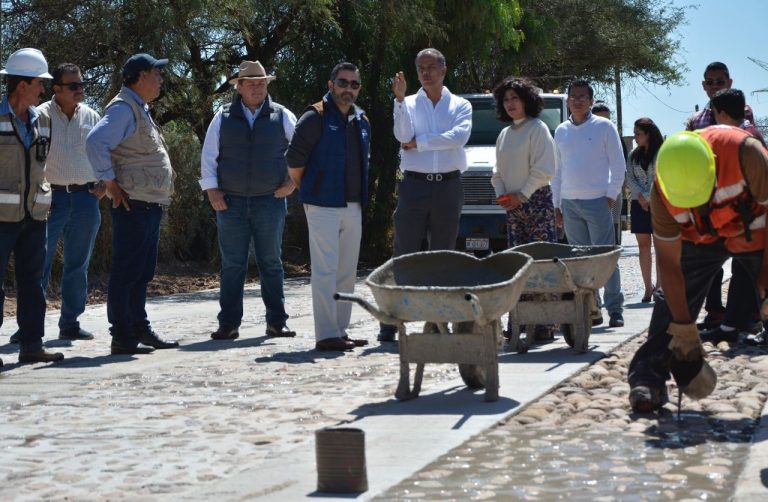 Diputados federales apoyan a Jesús María