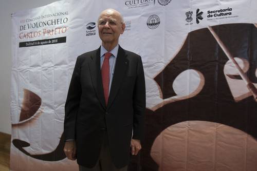 A través de modelos matemáticos es posible explicar fenómenos naturales y sociales