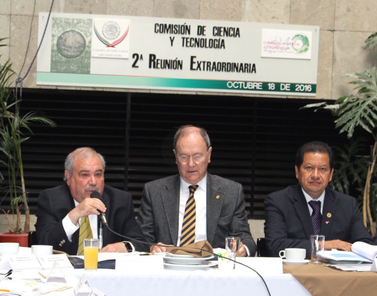 Pide UNAM a legisladores defender presupuesto en Ciencia y Tecnología