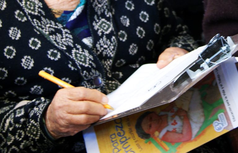 Escribir en tzotzil y en castellano implica mover las fronteras culturales