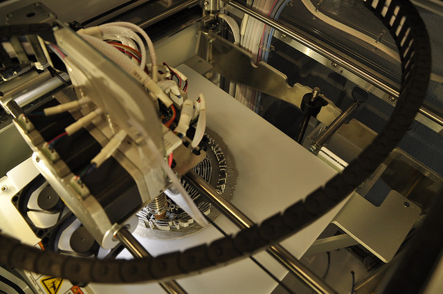 Empleos perdidos en EU son por robotización, no por migrantes