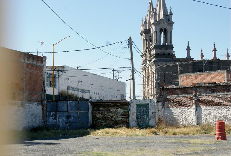 Aprobada la nueva propuesta para la construcción de estacionamiento de La Purísima