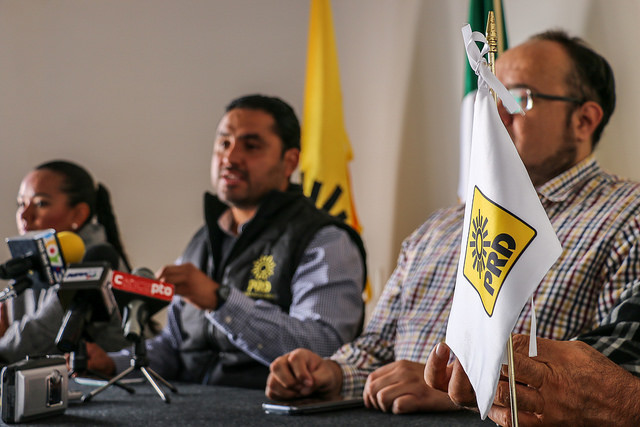 Descuidó gobierno de Carlos Lozano a la microeconomía, acusa el PRD