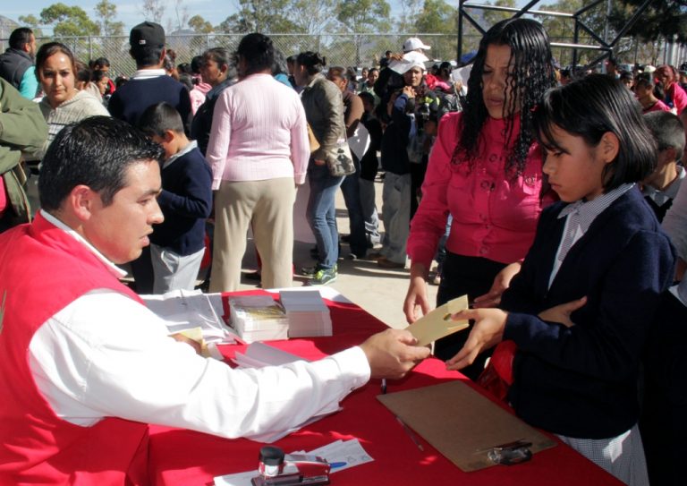 Casi 17 mil estudiantes se beneficiaron con el programa Becas 3×1 para Hijos de Migrantes