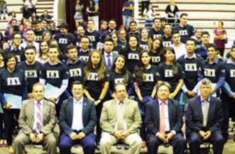 Distinguen a estudiantes del ITA en Ceremonia a la Excelencia Académica